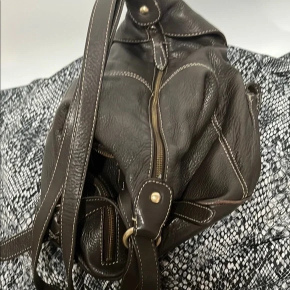 JONES NEW YORK Black Leather backpack - Picture 2 of 9